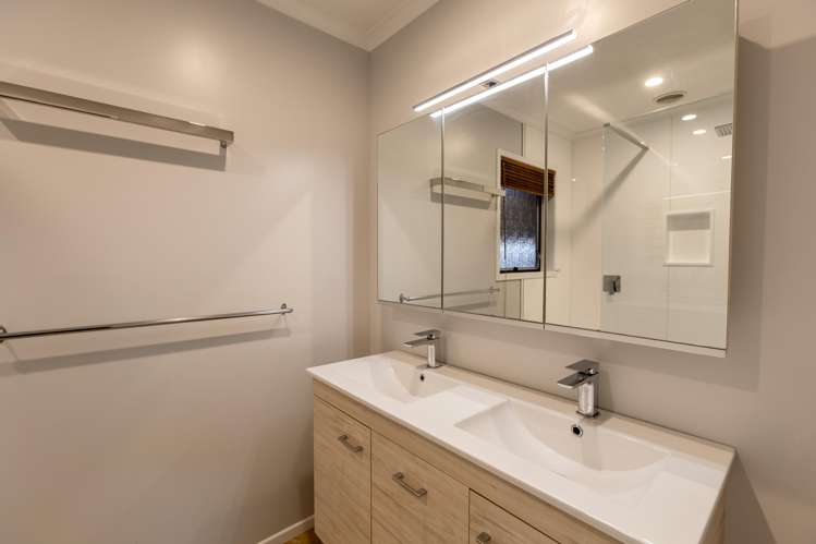 27 Lancaster Street Tamatea_12