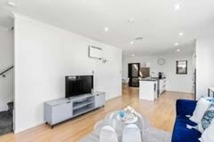 1 Kendall Court 1824_3