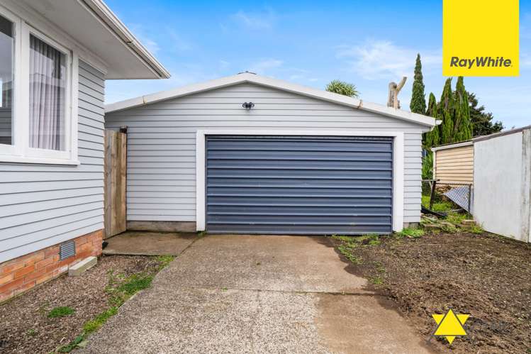 6 Te Kanawa Crescent Henderson_24