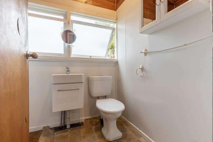27 Puataata Road Turangi_13