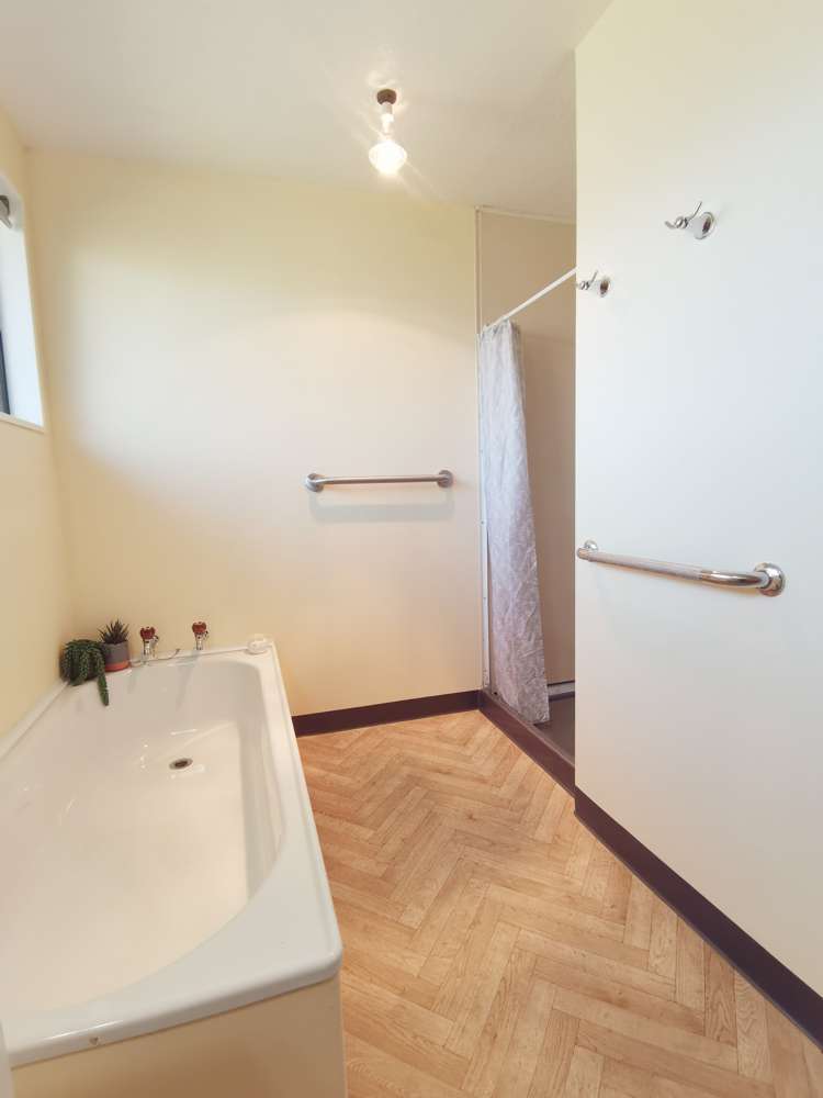 2 Whitcombe Terrace Hokitika_9