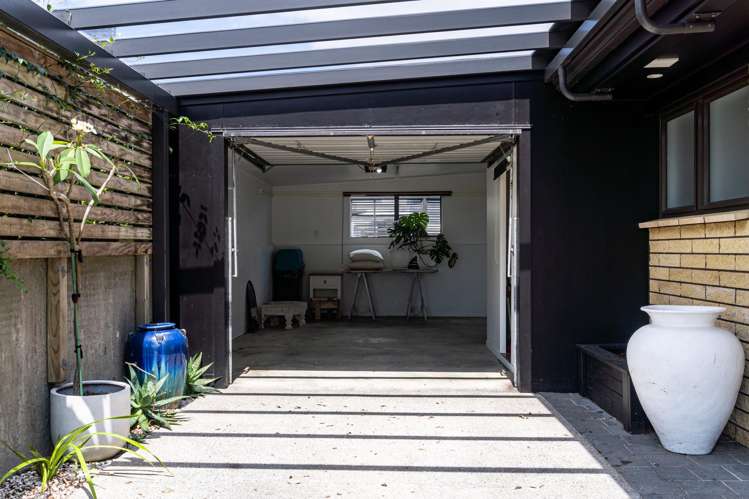 10C Long Street Raglan_31