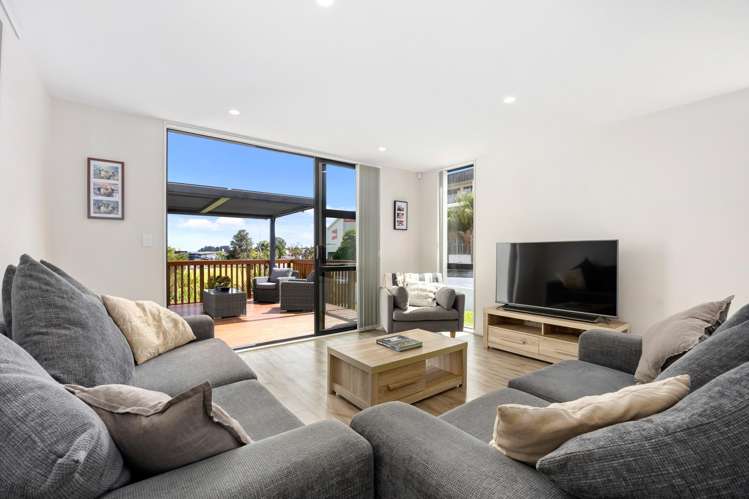 2 Seafarer Crescent Stanmore Bay_4