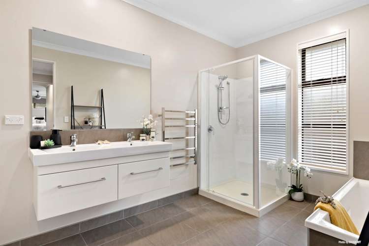 65 Lough Bourne Drive Pukekohe_17