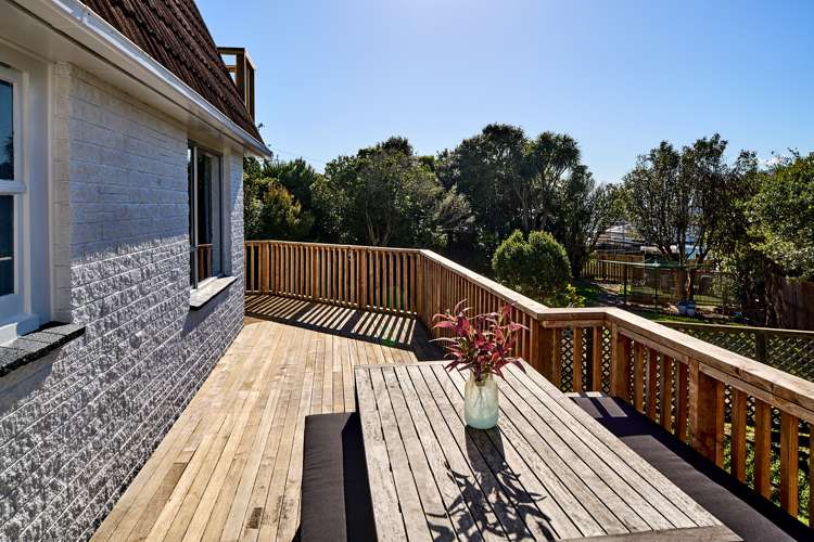 10 Kotipu Place Pukerua Bay_22