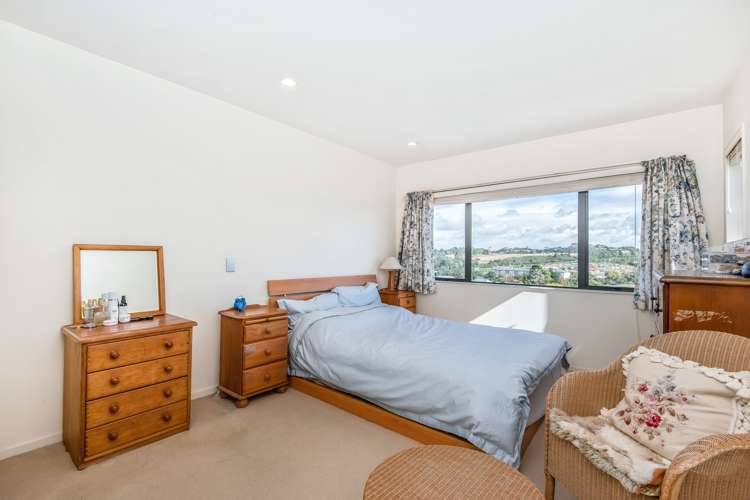 20/22 Northcross Drive Oteha_12