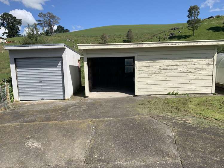 1442 Porangahau Road 2124_10