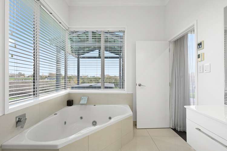 68a Redwood Grove Tamahere_16