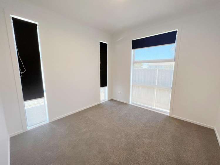 2/4 Searancke Place 10458_8