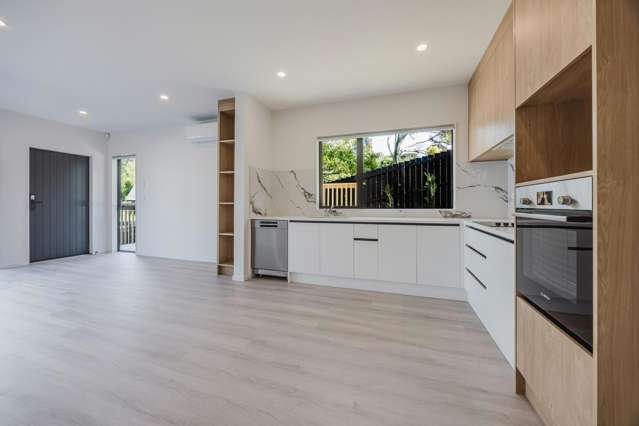 11E & 11F Glenfinn Place Massey_3