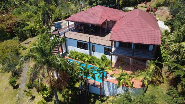 KOROVESI SUNSHINE VILLAS – Turn-Key Oceanview Estate in SAVUSAVU, FIJI