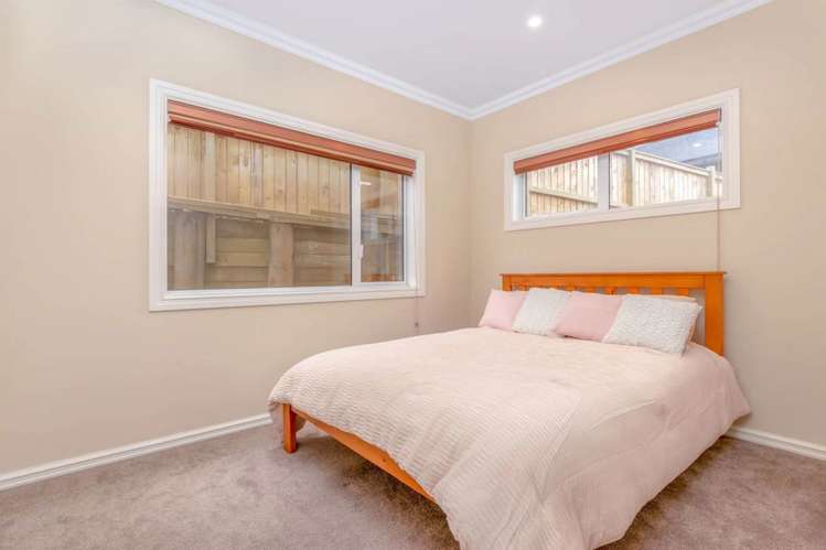 9 Dinning Road Riverhead_16