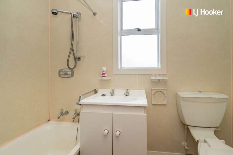 182 Oxford Street South Dunedin_13