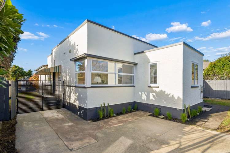 32 Hendon Avenue Mt Albert_26