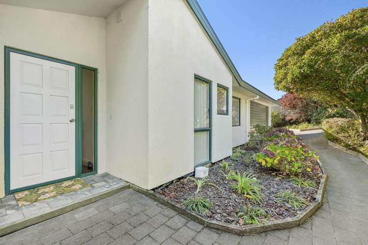 6 Redwood Crescent Westown_20