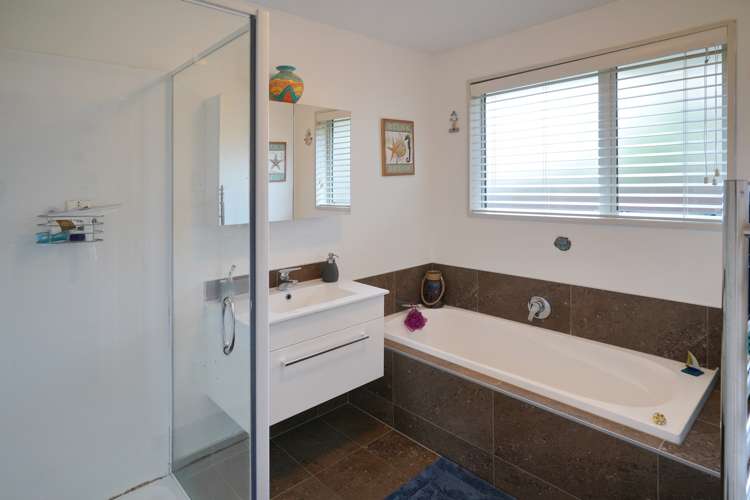 156 Kings Road Leithfield_10