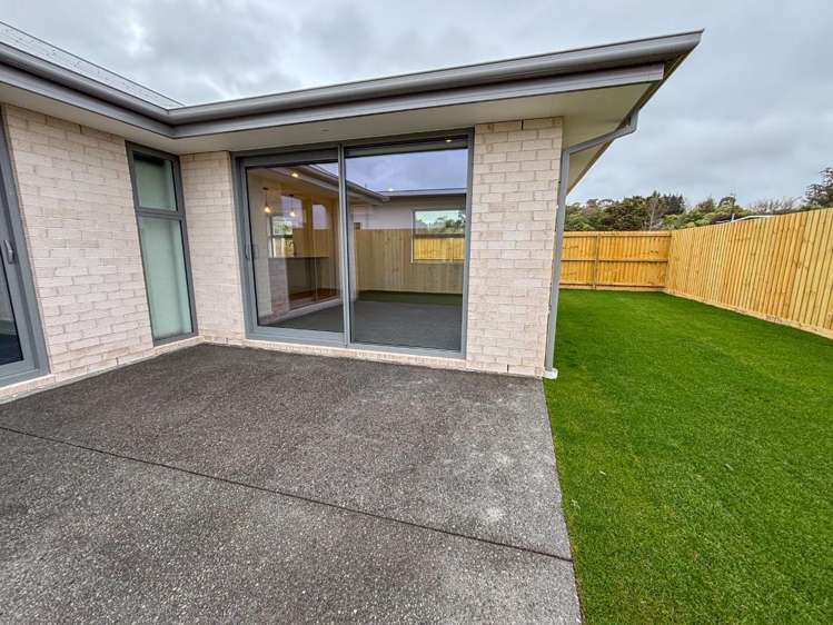 14 Adelaide Road 1447_9