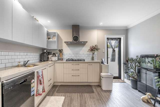 Modern Family Living with Bonus Work Space