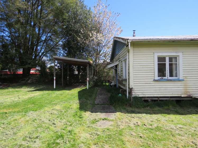 73 Shiel Street Reefton_19