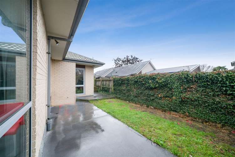 10/10 Collins Street Addington_12