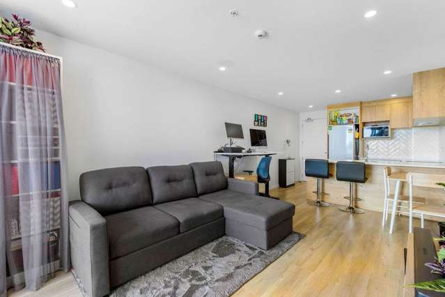 305C/553 Glenfield Road Glenfield_2