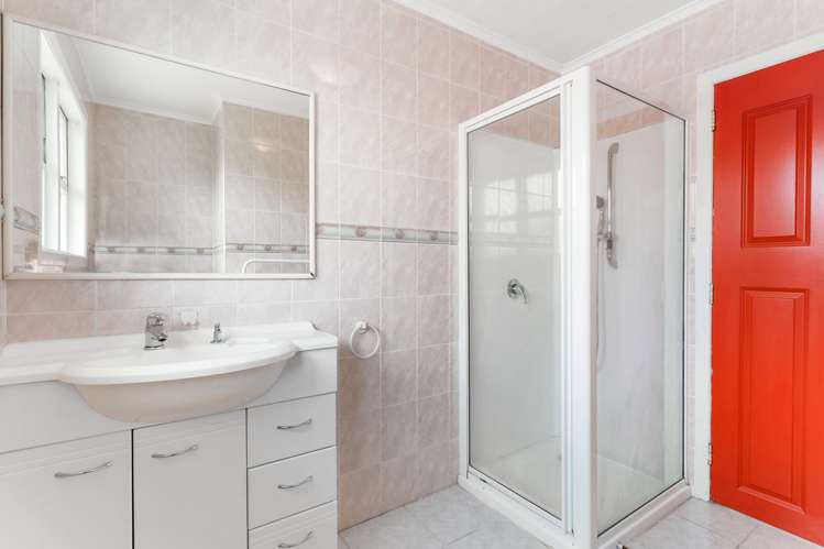 2/28 Mckean Avenue Manurewa_7