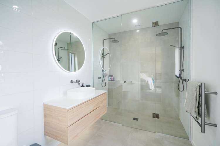 6 Chatham Rise Seaward Bush_21