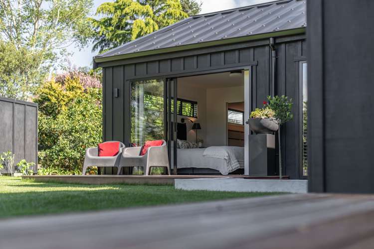 1 De La Mare Drive Leamington_19