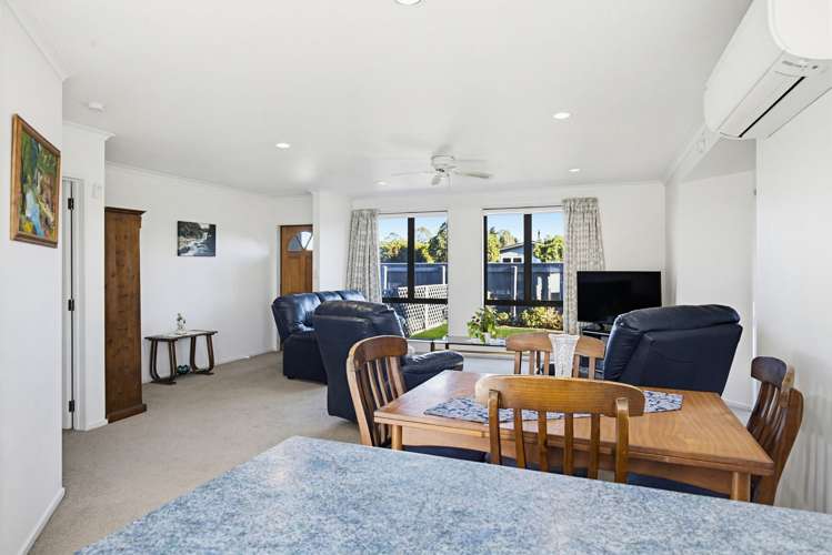 3 Burleigh Road Redwoodtown_8