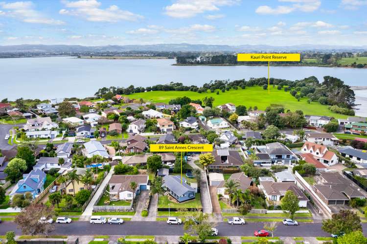 89 Saint Annes Crescent Wattle Downs_21