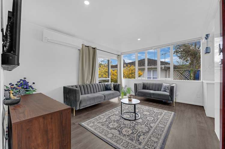 3/24 Commodore Drive Lynfield_1