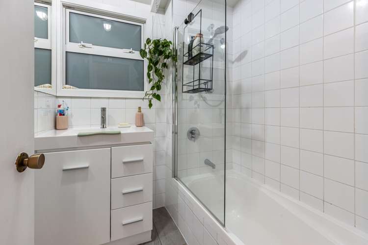 10 Bankview Place Amberley_11