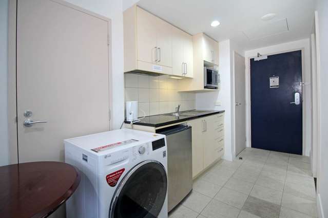 303/9-17 Byron Avenue Takapuna_4