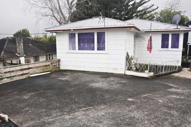 Live or Invest in Henderson Valley