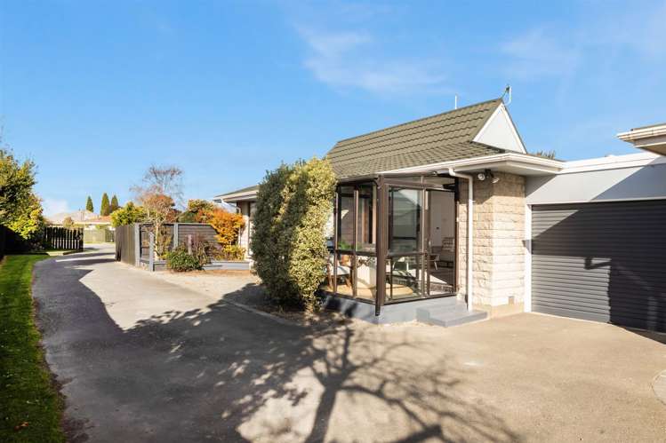 6a Neill Street Hornby_11