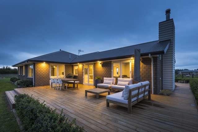 20 Highland View Drive Tokomaru_2