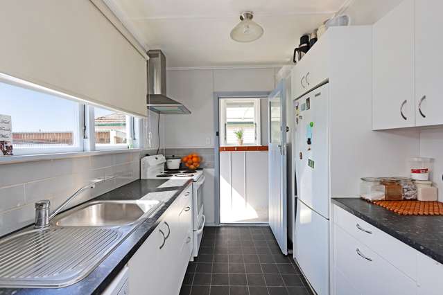 715 Wall Road Raureka_1