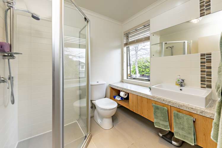 47 Bruce Pulman Drive Takanini_14