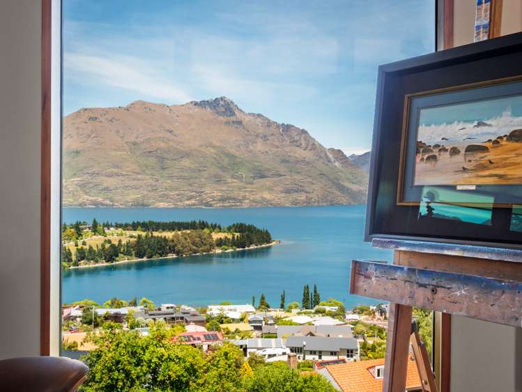 27 Edinburgh Drive Queenstown_18