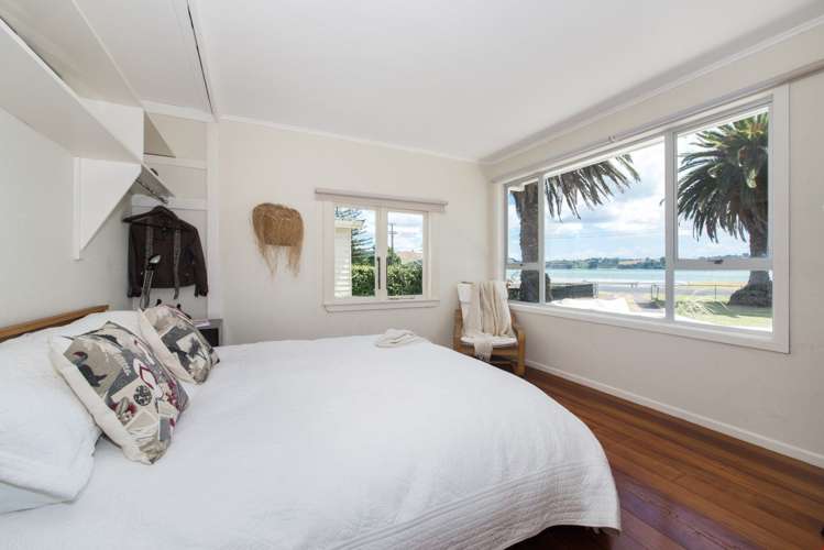 27 Kawakawa Bay Coast Road Kawakawa Bay_15