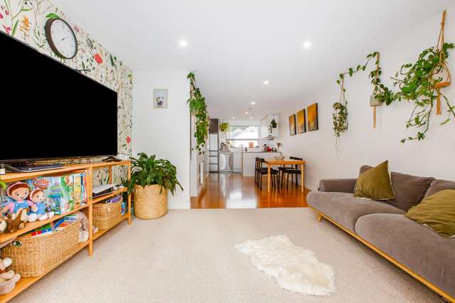 18/31 Princess Terrace Newtown_3