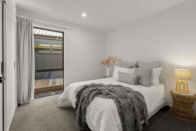 85 Magnum Drive Cromwell_8