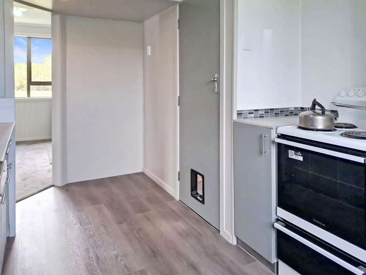 15 Sinclair Avenue_4