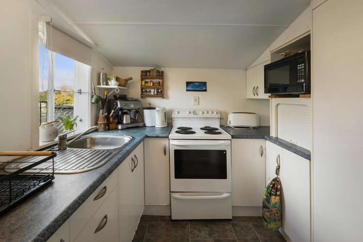 26 Silverton Road Waihi_9