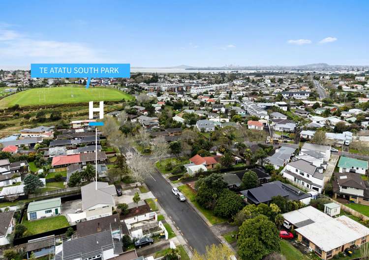20 Matuhi Rise Henderson_22