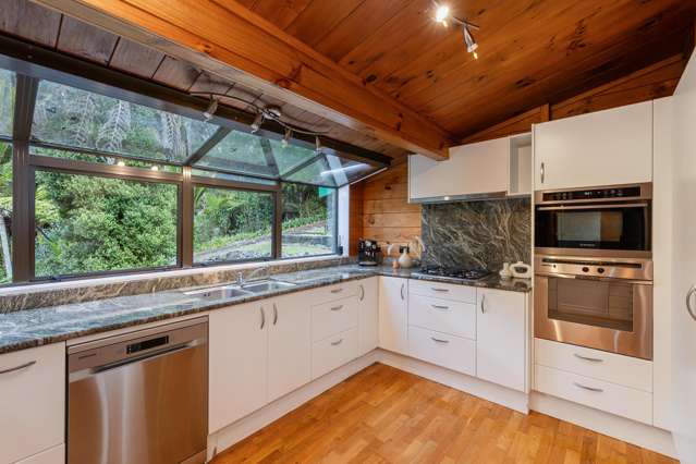 24d Sylvan Valley Avenue Titirangi_2