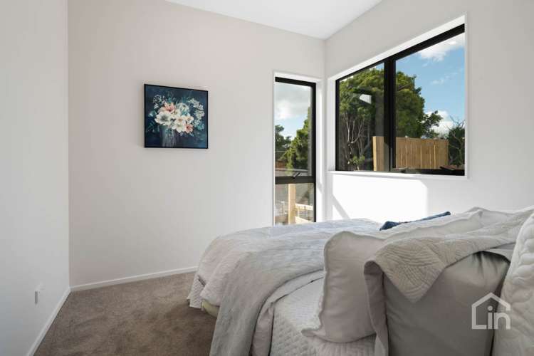 10 Kotiu Place Massey_14