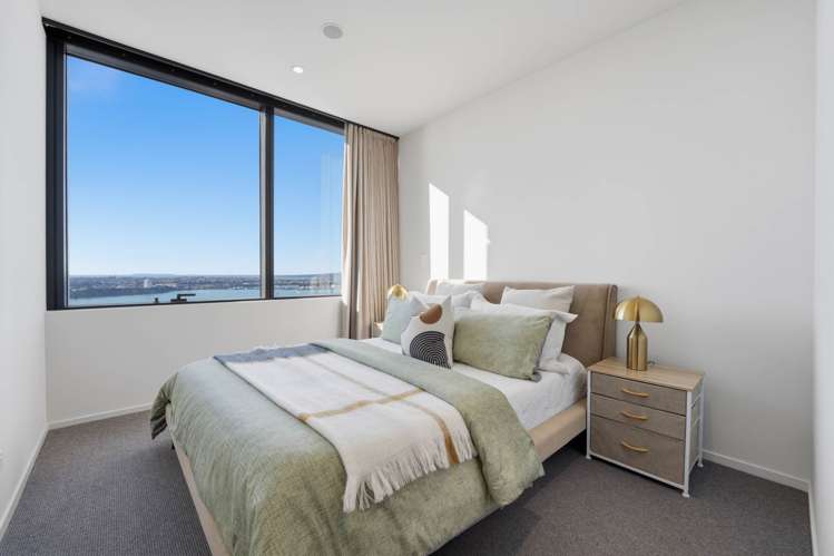 2901/10 Commerce Street City Centre_15