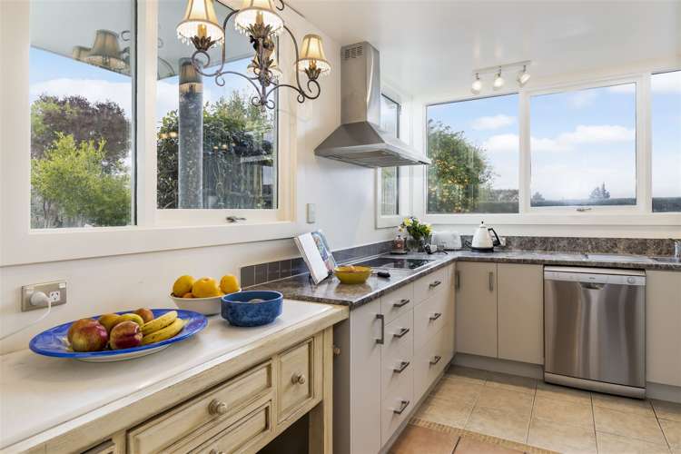 115 Matthews Lane Rapaura_9