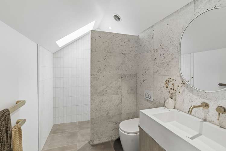 41 Wiggins Street Sumner_26